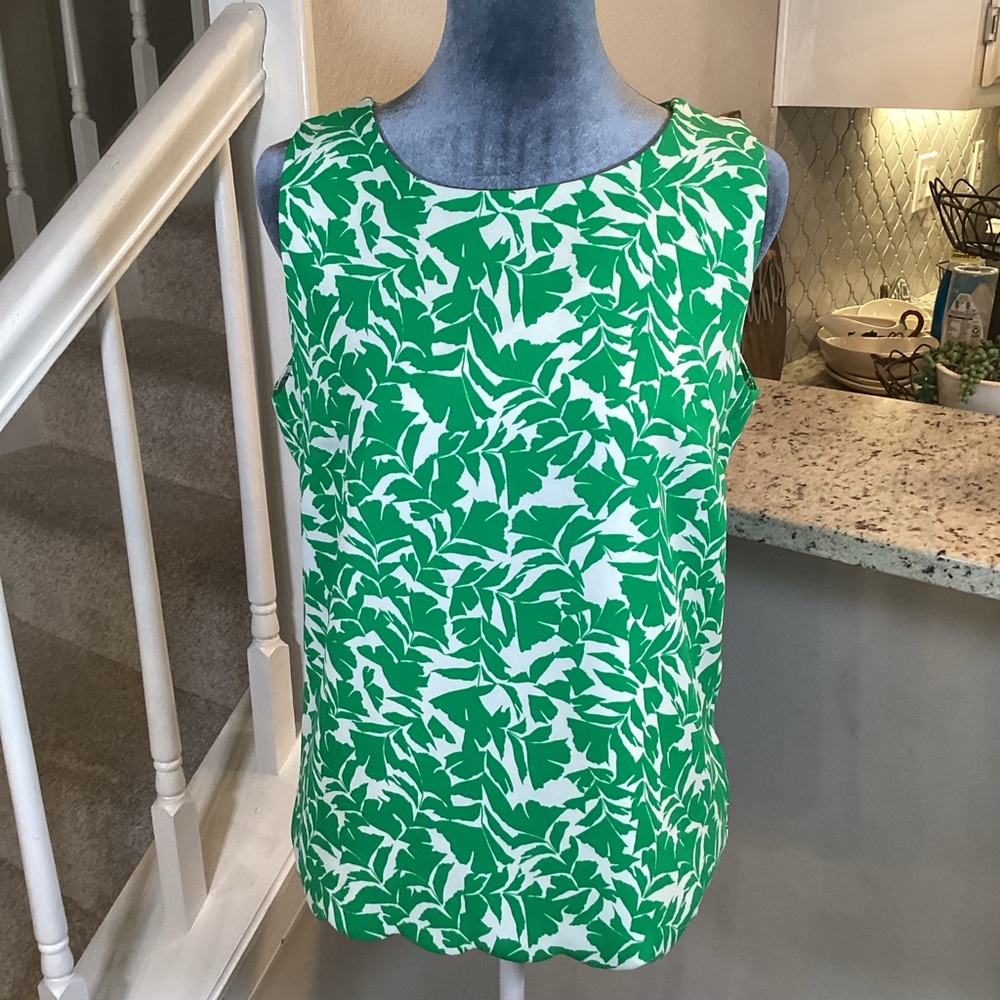 J. Crew Scalloped Hem Green Leaf Print Overlap Back Detail Top Size Small